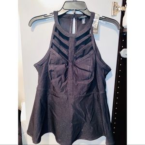 NO TAG* TORRID peplum top- Can fit 00 to 1x!!